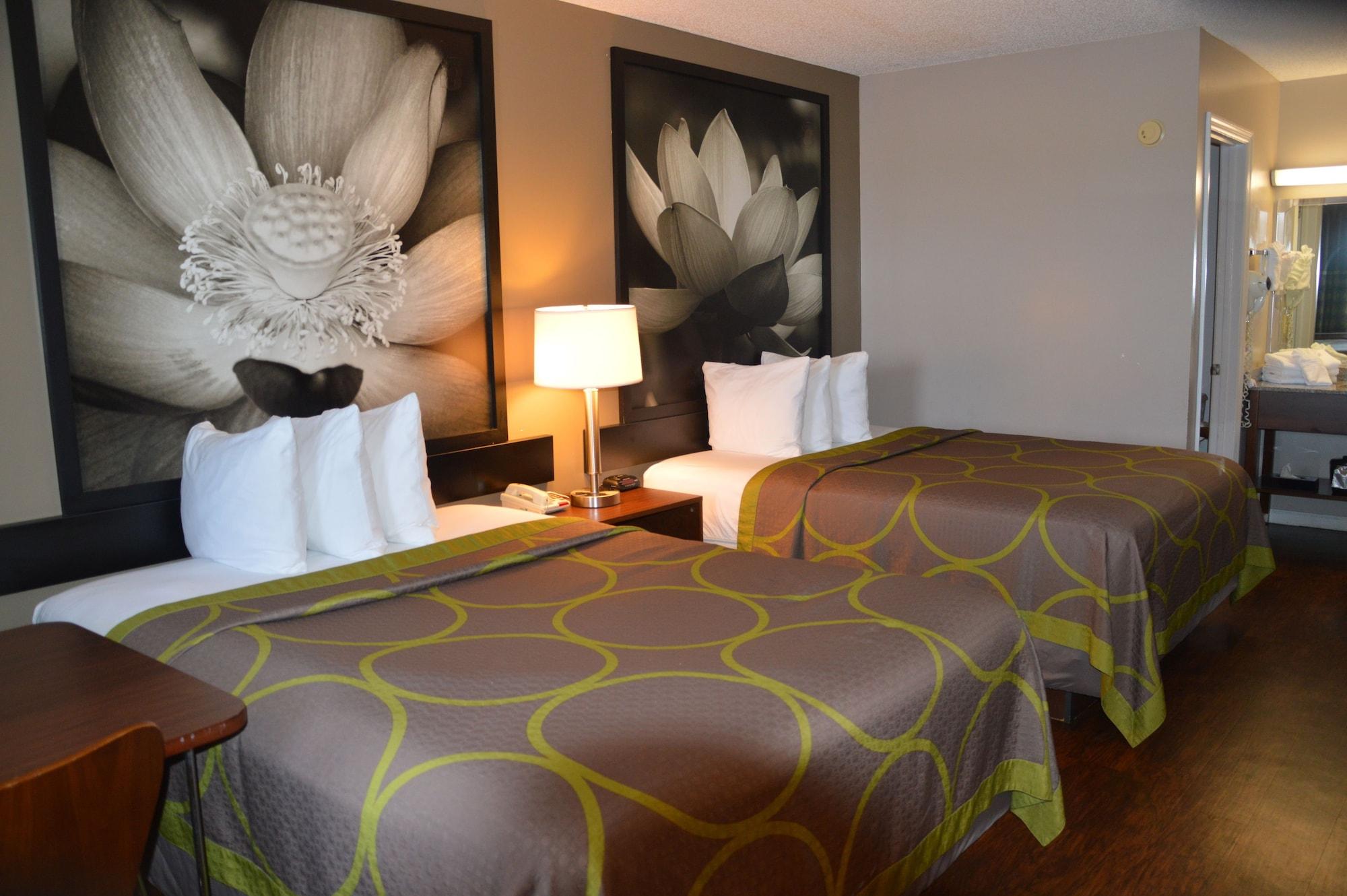 Hotel Super 8 By Wyndham Madison Exteriér fotografie