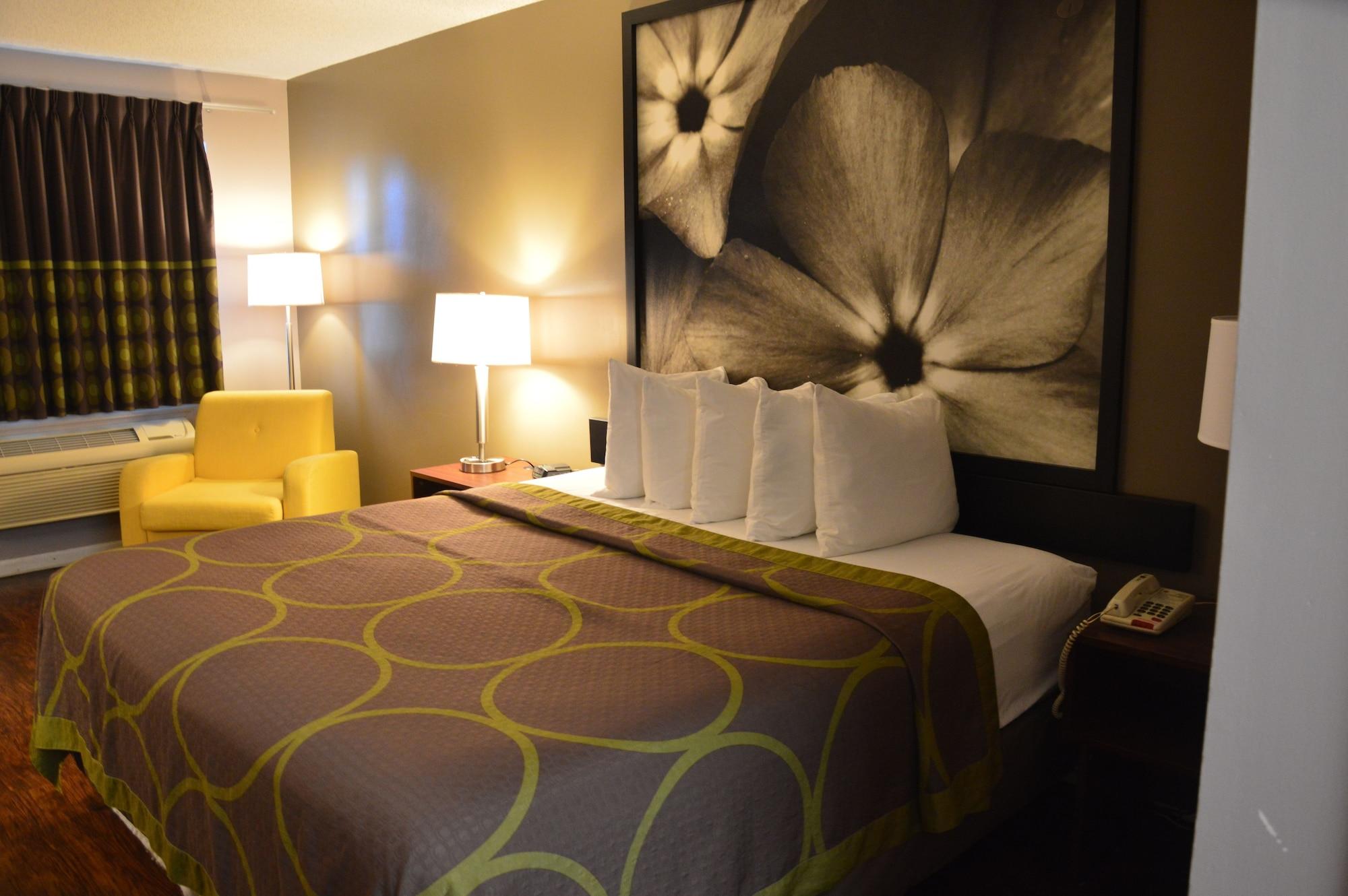 Hotel Super 8 By Wyndham Madison Exteriér fotografie